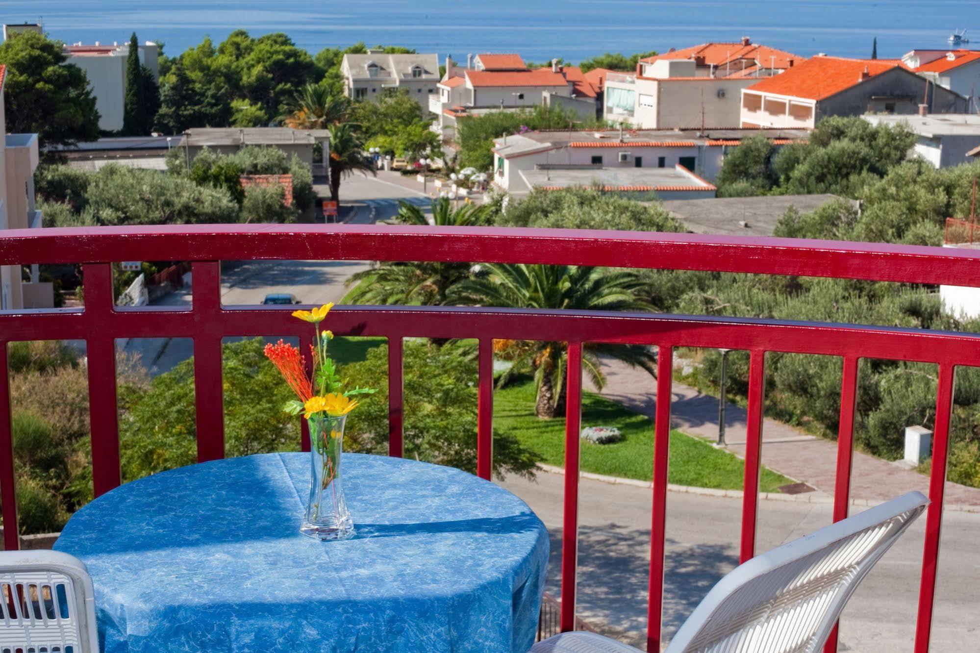 Villa Vinka Tučepi Eksteriør bilde